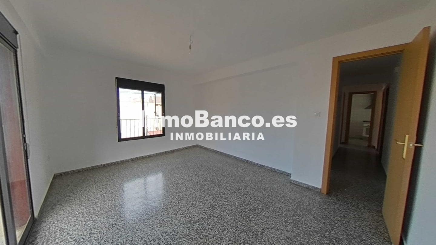 4 makuuhuone Asunto myytävänä paikassa Valencia kaupunki - 204 500 € (Ref: 9525812)