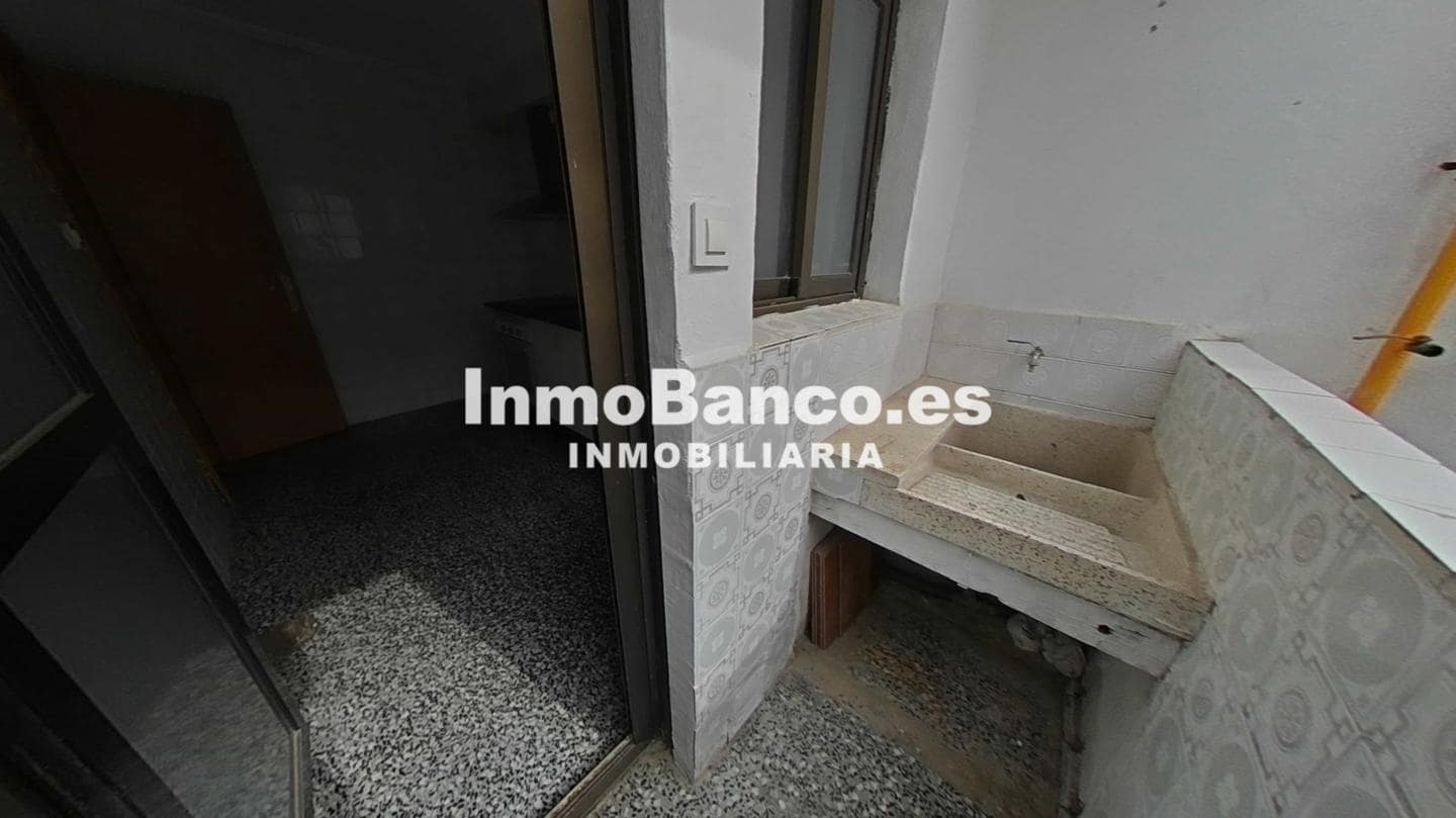 4 makuuhuone Asunto myytävänä paikassa Valencia kaupunki - 204 500 € (Ref: 9525812)