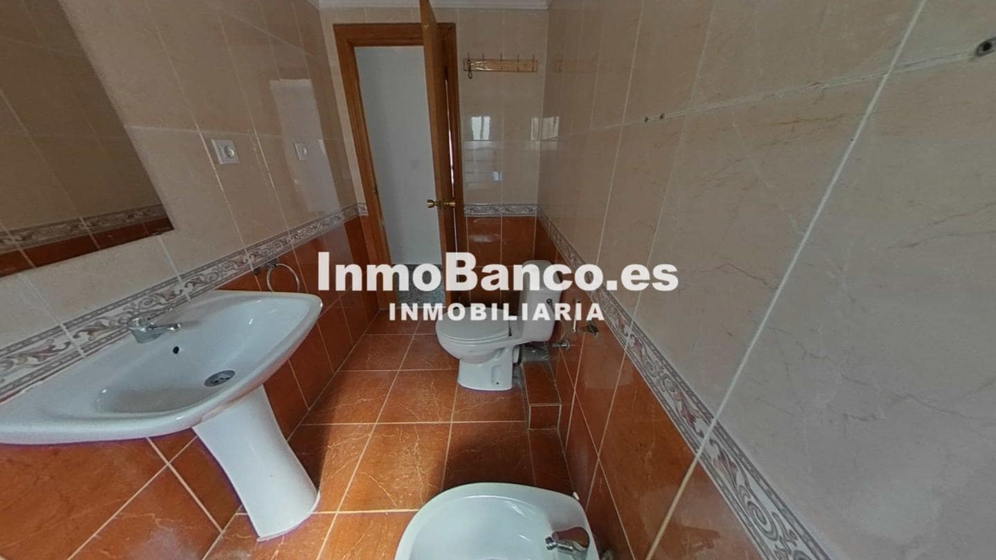 4 makuuhuone Asunto myytävänä paikassa Valencia kaupunki - 204 500 € (Ref: 9525812)