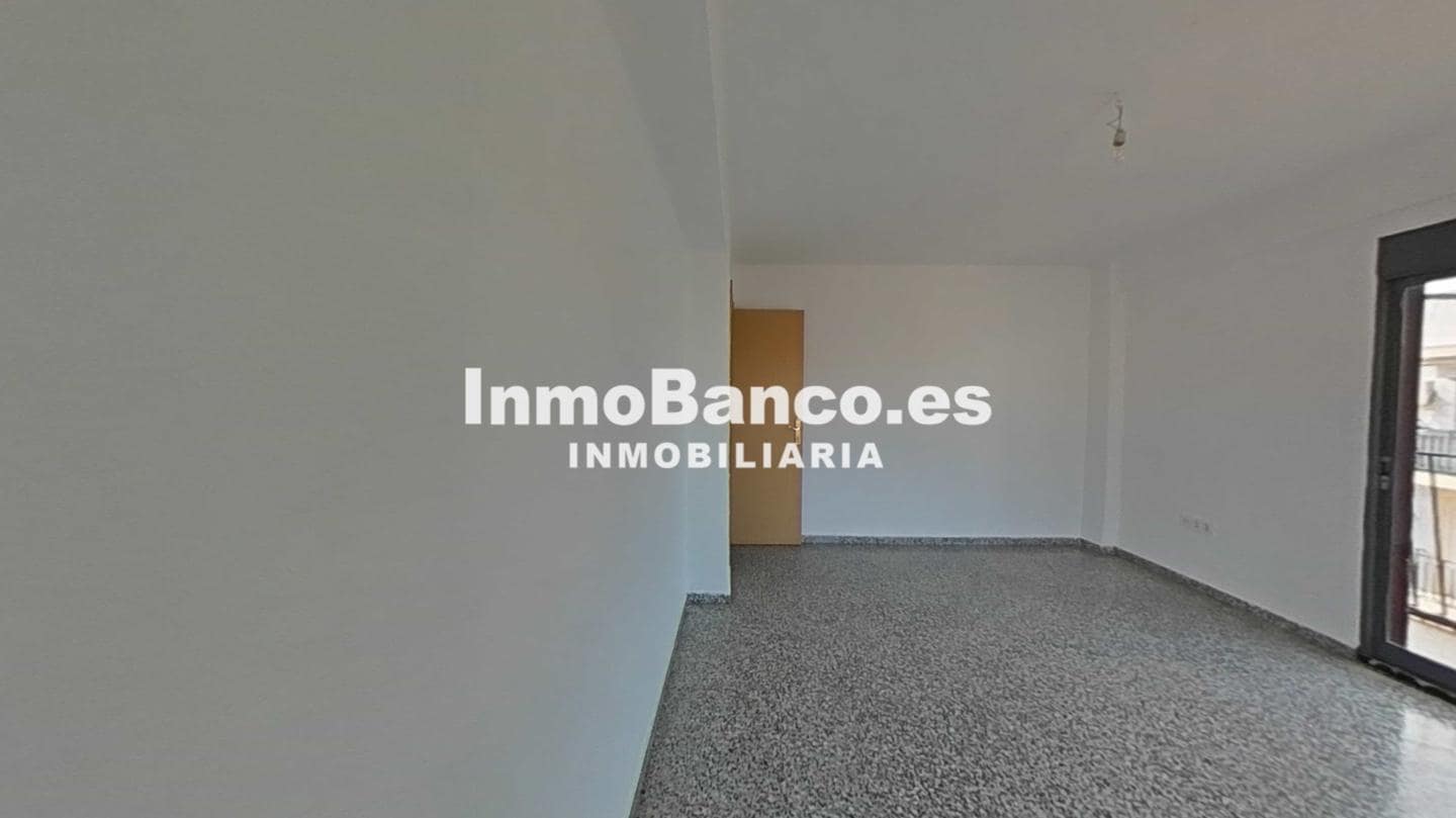 4 makuuhuone Asunto myytävänä paikassa Valencia kaupunki - 204 500 € (Ref: 9525812)