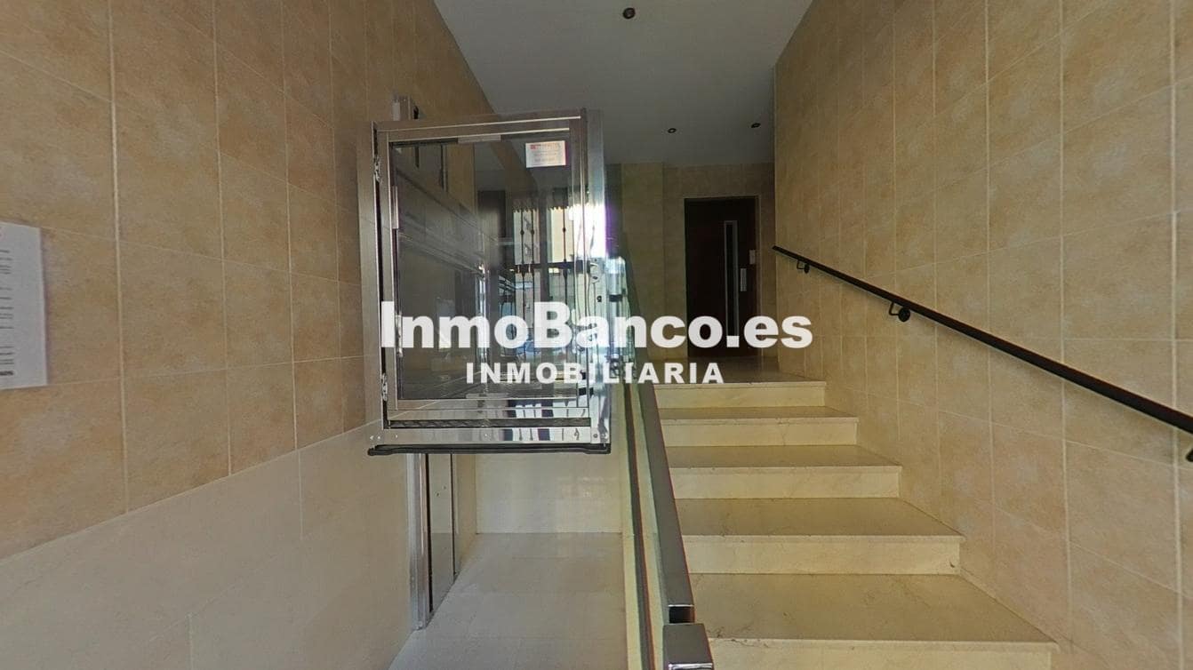 3 bedroom Flat for sale in Valencia city - € 385,000 (Ref: 9528416)