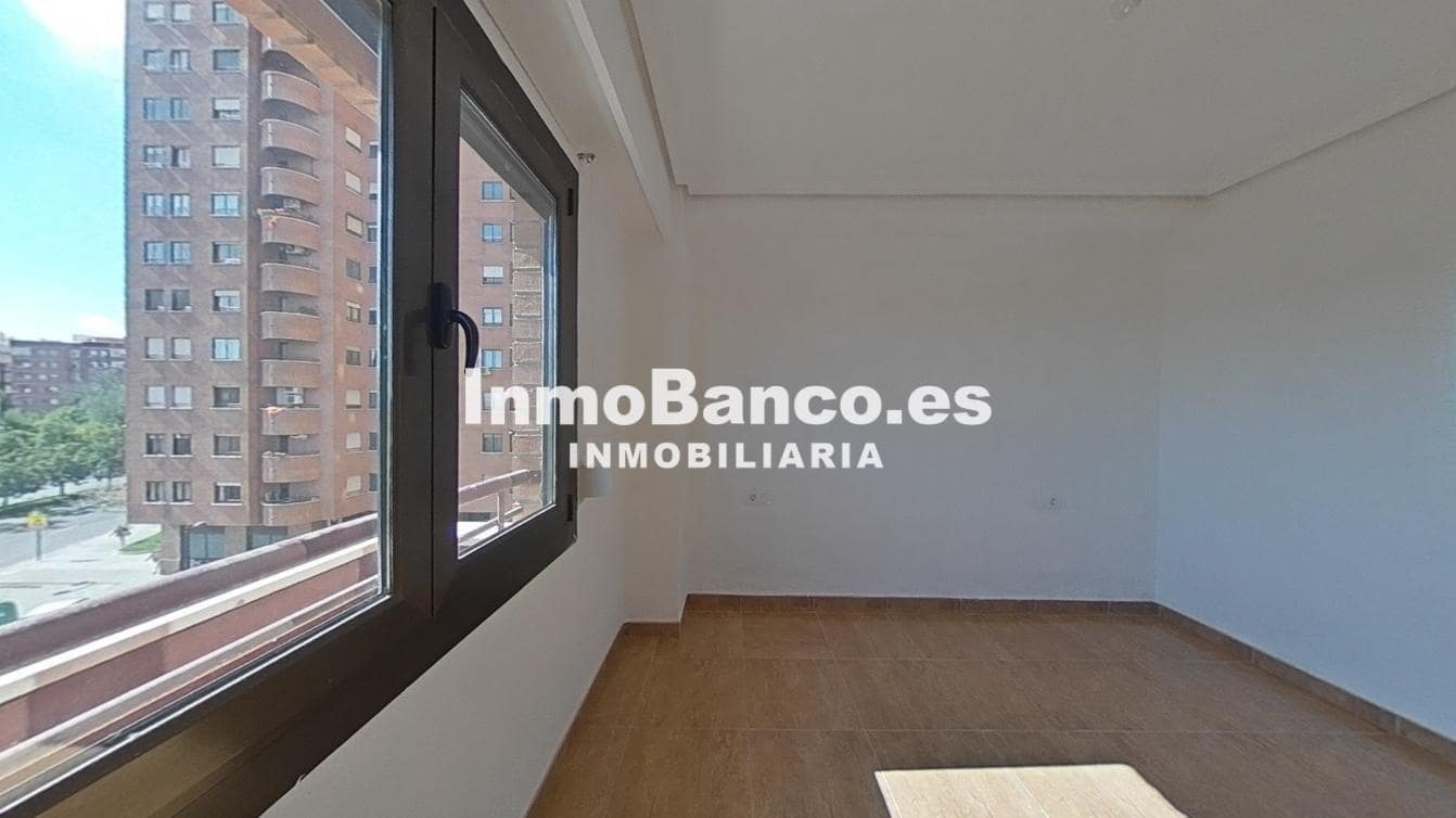 3 bedroom Flat for sale in Valencia city - € 385,000 (Ref: 9528416)