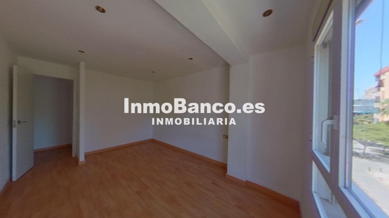 3 sypialnia Mieszkanie na sprzedaż w Miasto Walencja - 247 500 € (Ref: 9528835)