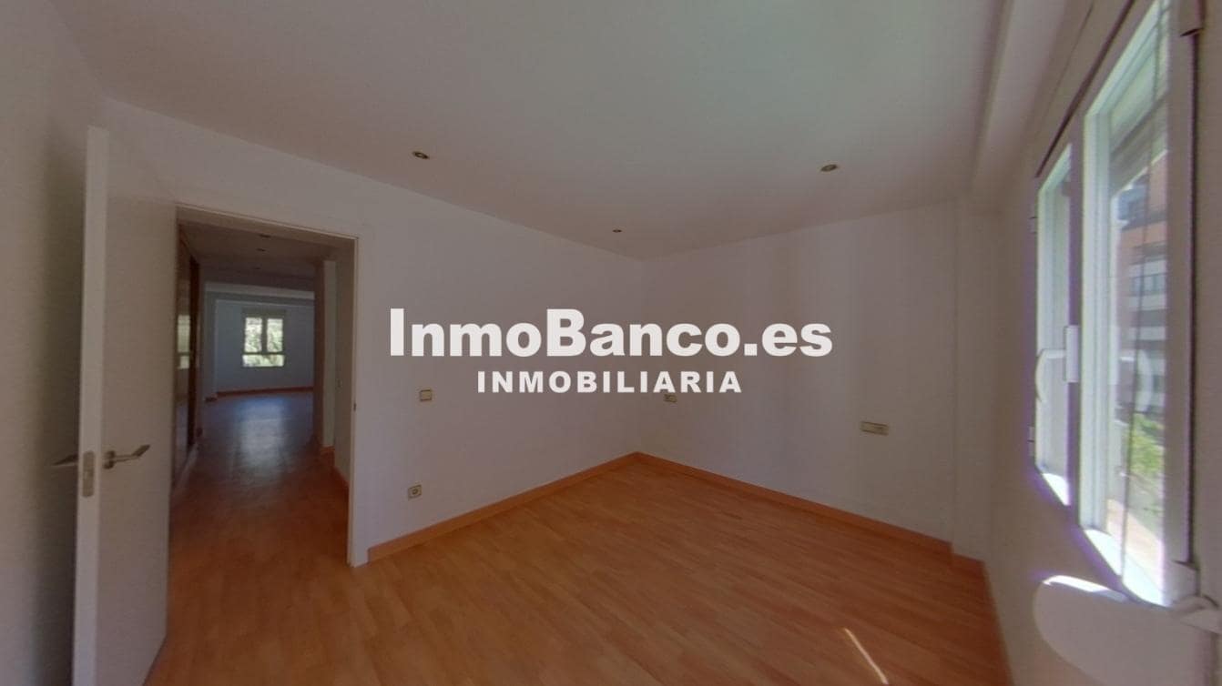 3 sypialnia Mieszkanie na sprzedaż w Miasto Walencja - 247 500 € (Ref: 9528835)