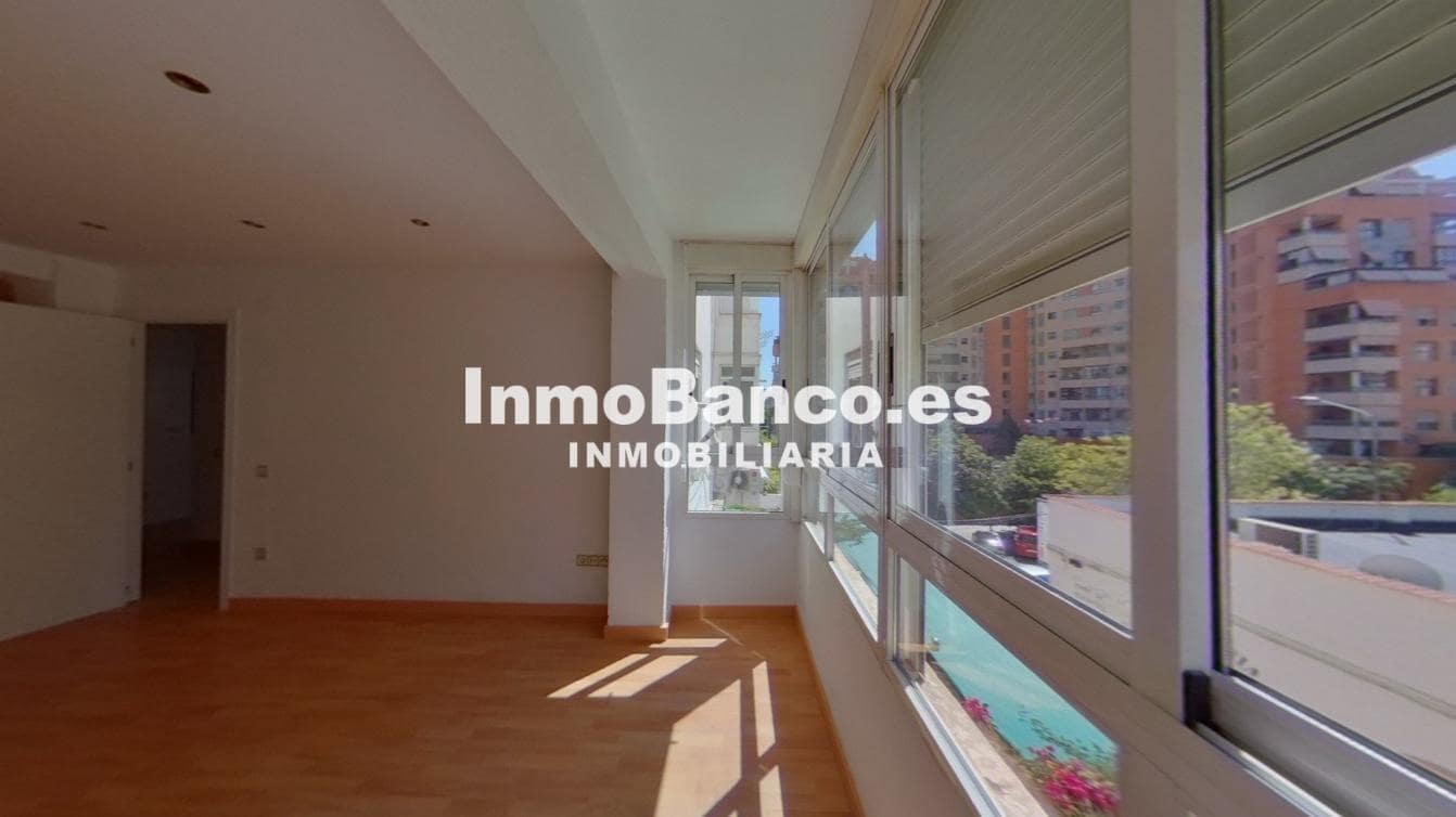 3 sypialnia Mieszkanie na sprzedaż w Miasto Walencja - 247 500 € (Ref: 9528835)