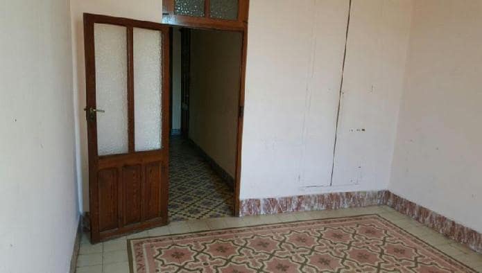 3 bedroom Flat for sale in Carcaixent - € 60,000 (Ref: 9528958)