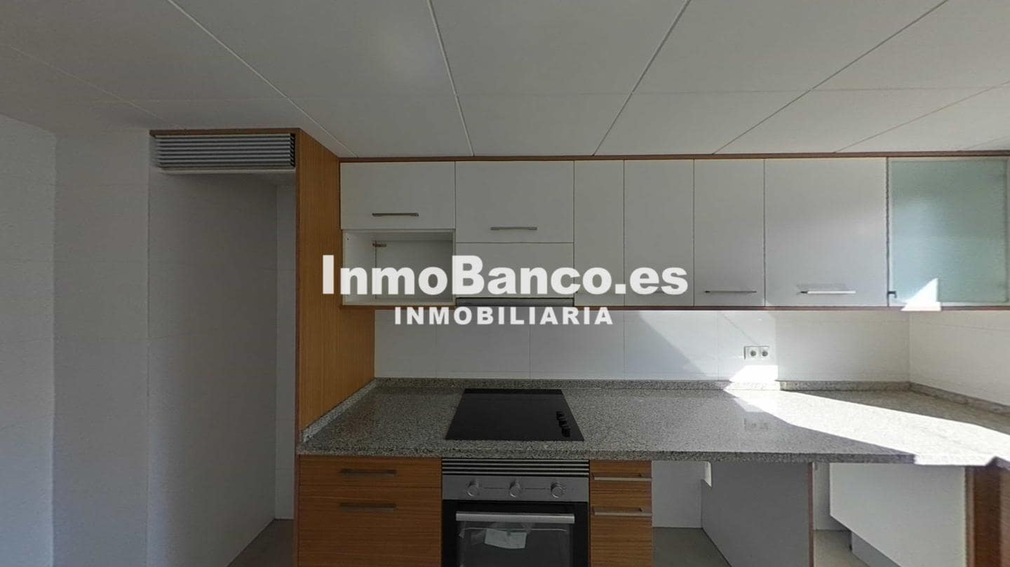 3 soveværelse Lejlighed til salg i Valencia by med swimmingpool - € 338.500 (Ref: 9528959)