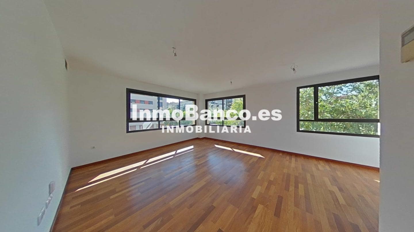 3 soveværelse Lejlighed til salg i Valencia by med swimmingpool - € 338.500 (Ref: 9528959)