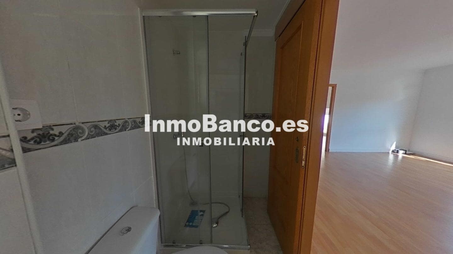 4 sovrum Lägenhet till salu i Valencia stad - 180 500 € (Ref: 9529092)