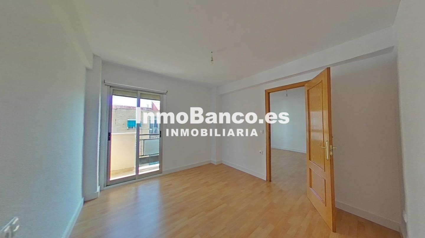 4 sovrum Lägenhet till salu i Valencia stad - 180 500 € (Ref: 9529092)