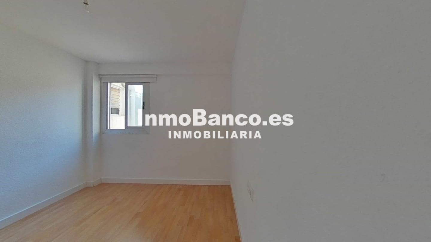 4 sovrum Lägenhet till salu i Valencia stad - 180 500 € (Ref: 9529092)
