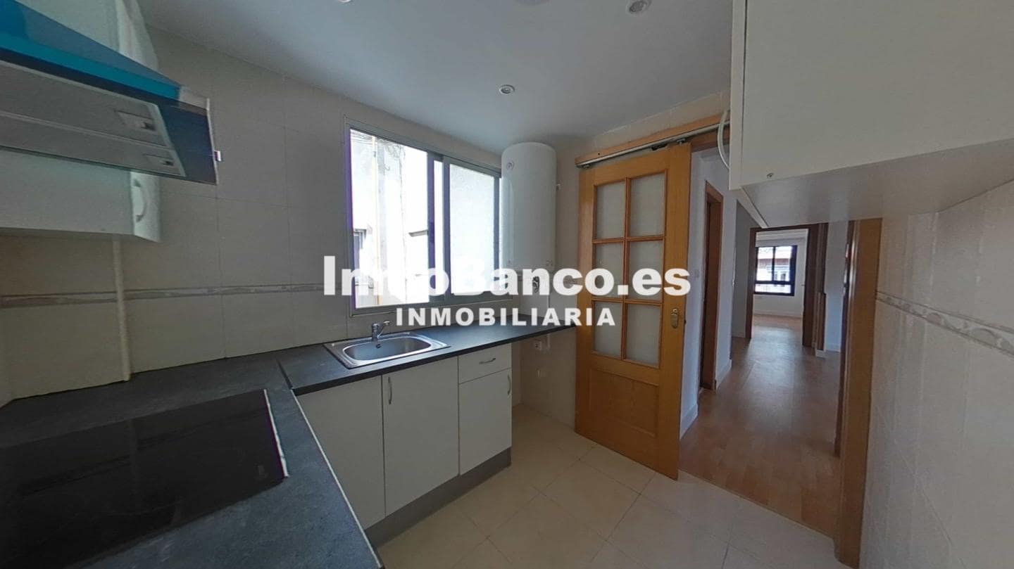 4 sovrum Lägenhet till salu i Valencia stad - 180 500 € (Ref: 9529092)
