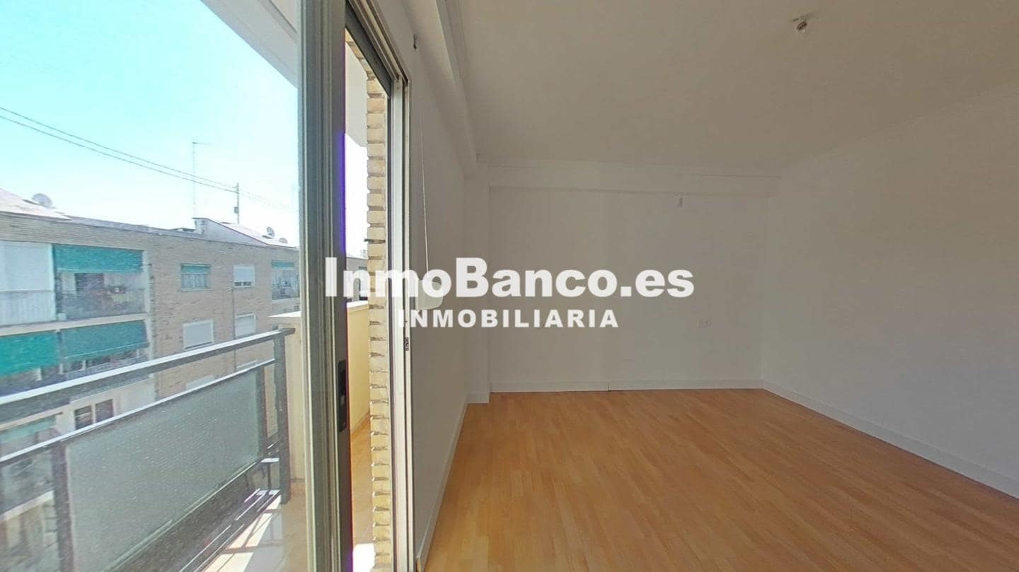 4 sovrum Lägenhet till salu i Valencia stad - 180 500 € (Ref: 9529092)