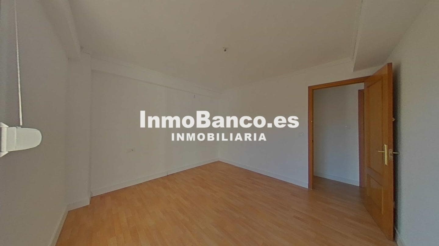 4 sovrum Lägenhet till salu i Valencia stad - 180 500 € (Ref: 9529092)