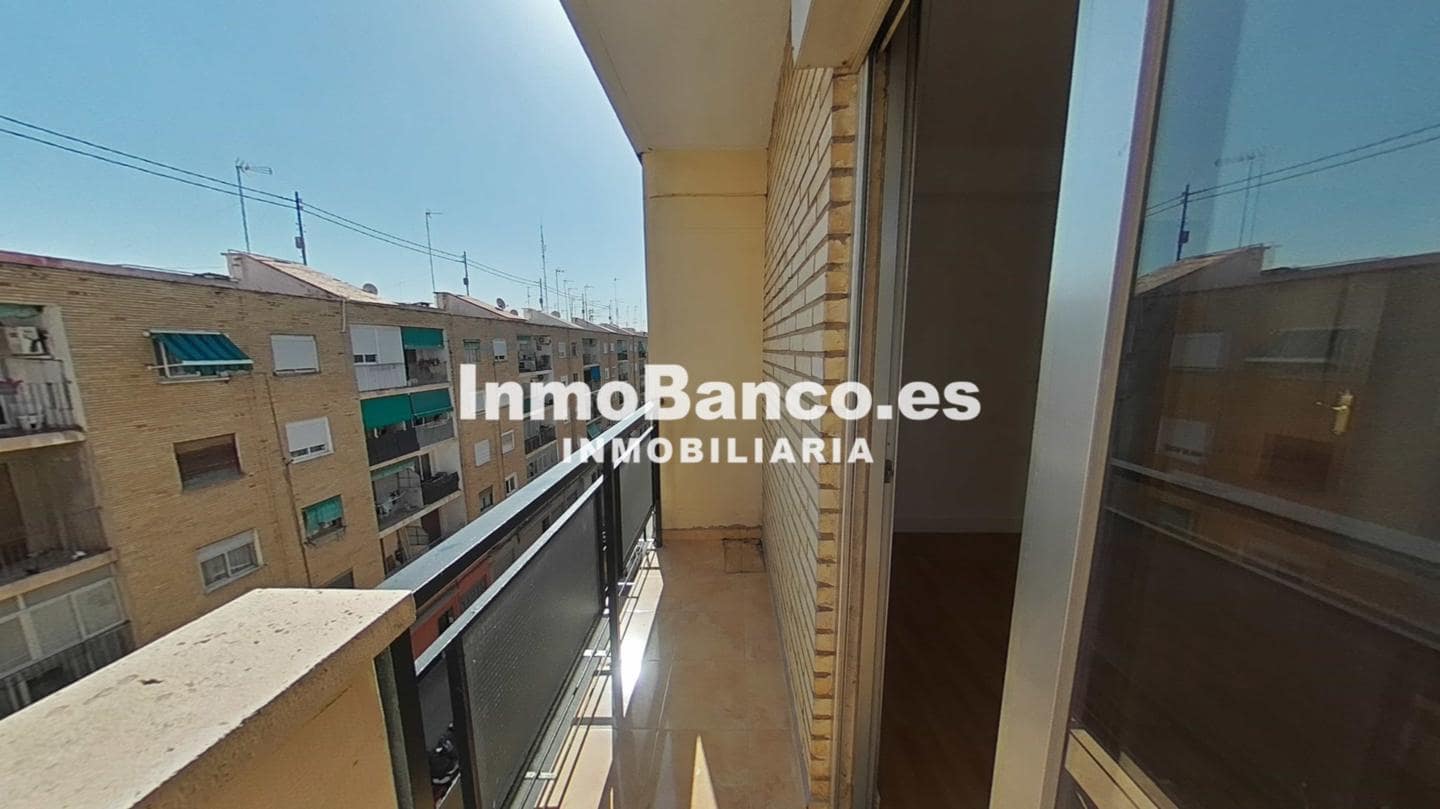 4 sovrum Lägenhet till salu i Valencia stad - 180 500 € (Ref: 9529092)