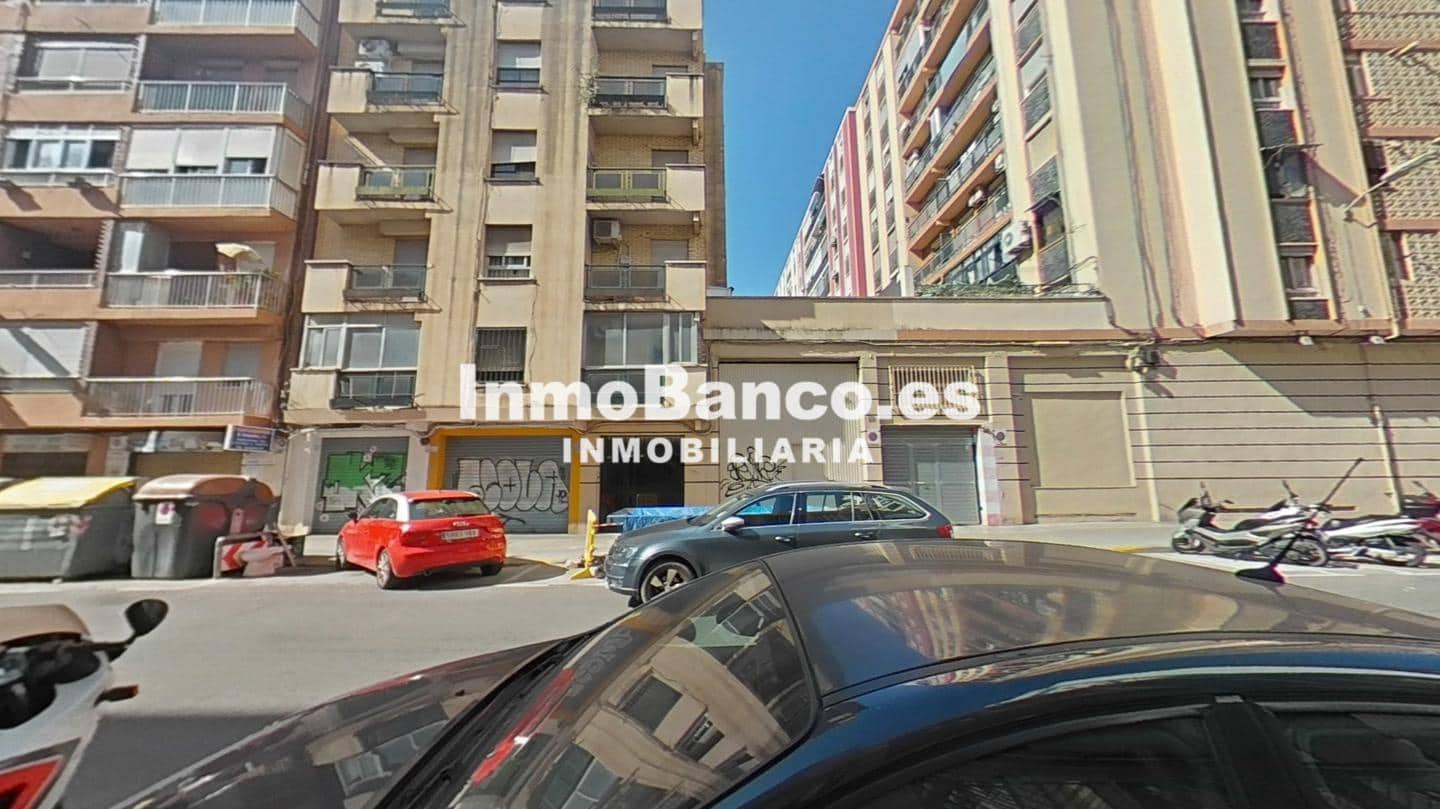 4 sovrum Lägenhet till salu i Valencia stad - 180 500 € (Ref: 9529092)