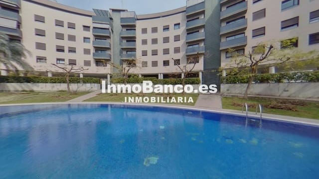 2 chambre Appartement à vendre à Ciutat Fallera, Valence ville avec piscine - 304 000 € (Ref: 9529094)