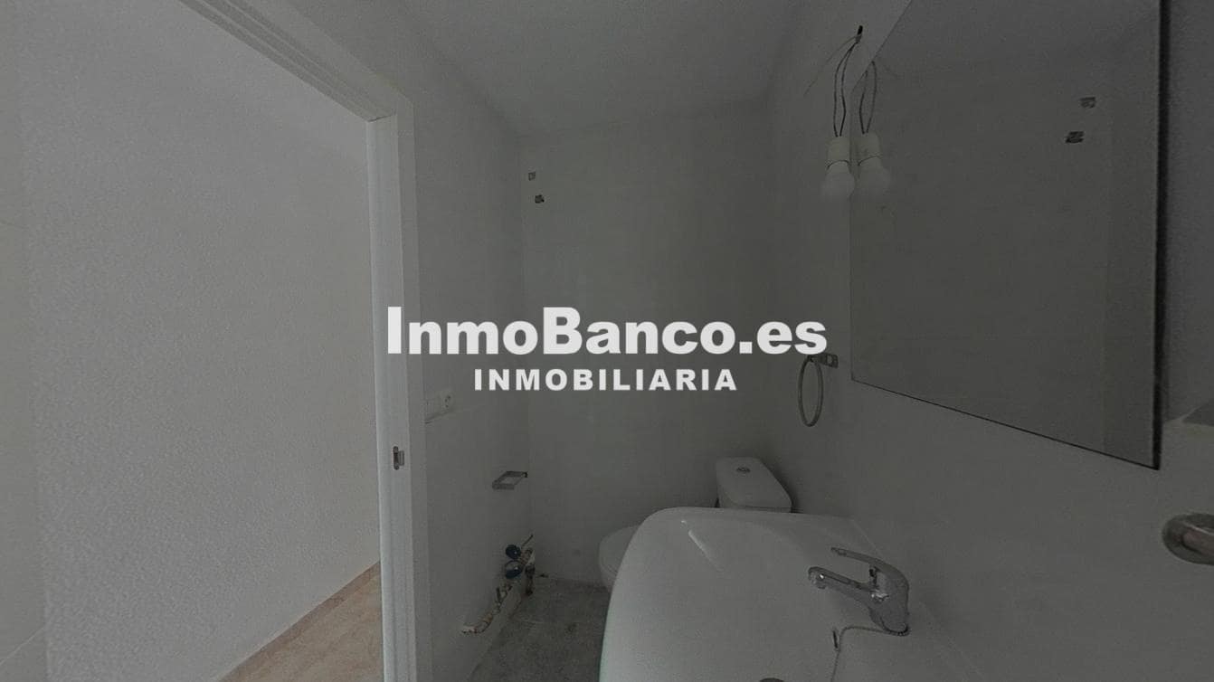Piso de 2 habitaciones en València ciudad en venta - 143.500 € (Ref: 9532533)