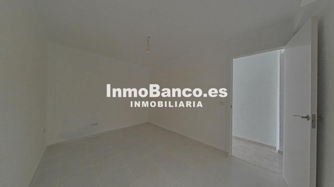 Piso de 2 habitaciones en València ciudad en venta - 143.500 € (Ref: 9532533)