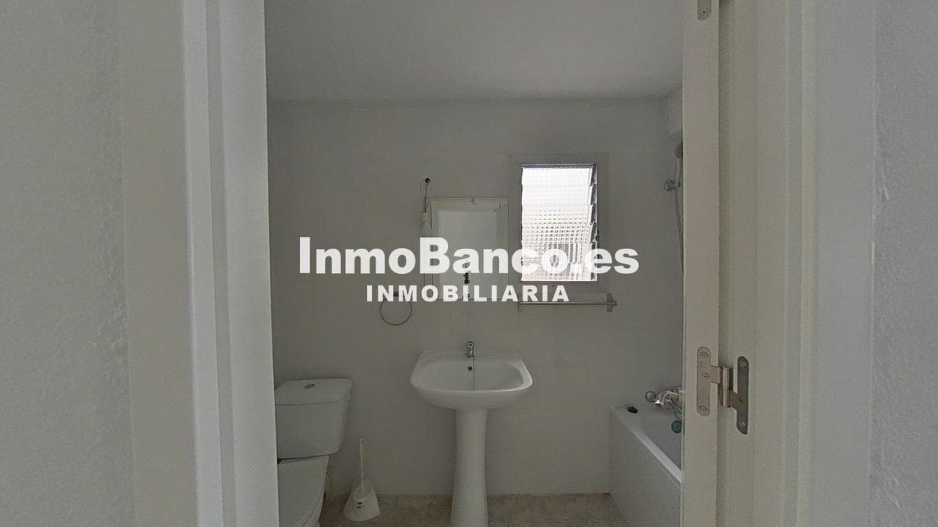 Piso de 2 habitaciones en València ciudad en venta - 143.500 € (Ref: 9532533)