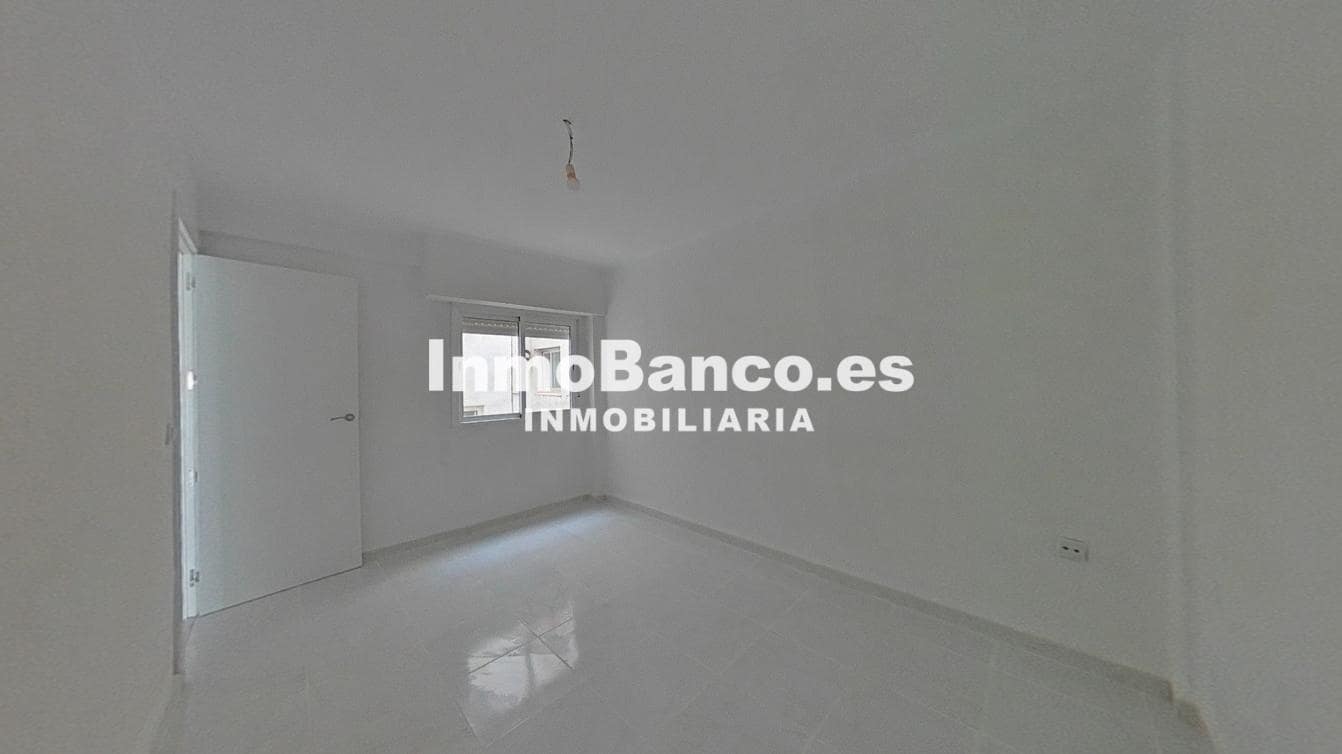Piso de 2 habitaciones en València ciudad en venta - 143.500 € (Ref: 9532533)
