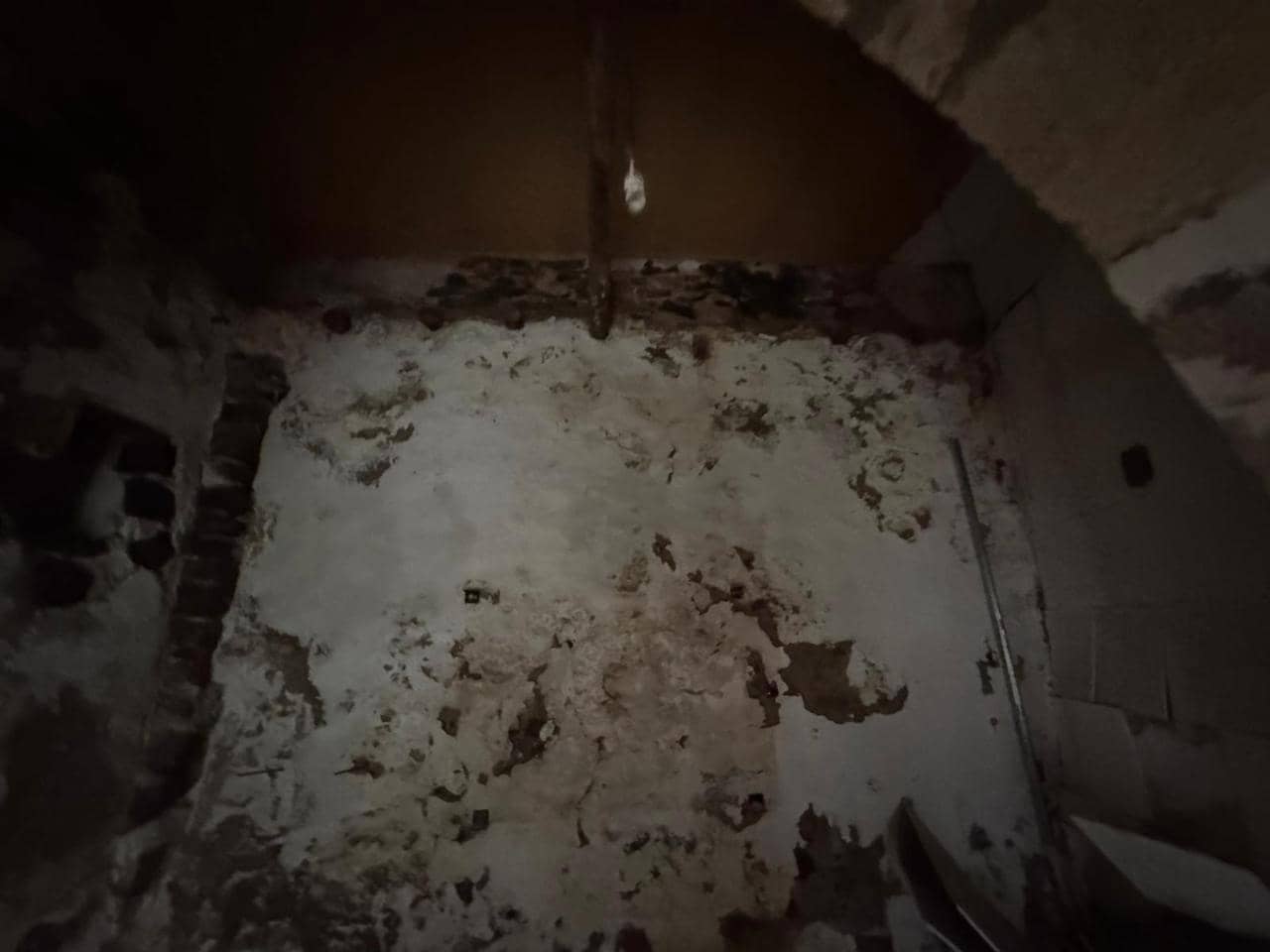 6 bedroom Villa for sale in Jerica - € 47,000 (Ref: 9532762)