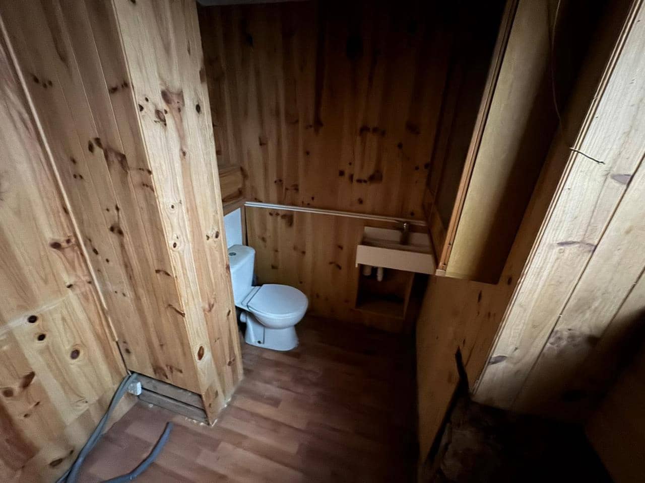 6 bedroom Villa for sale in Jerica - € 47,000 (Ref: 9532762)