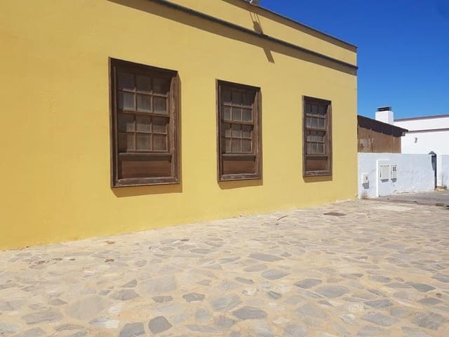 7 sypialnia Biznes na sprzedaż w Casillas del Angel, Puerto del Rosario - 303 000 € (Ref: 9539700)