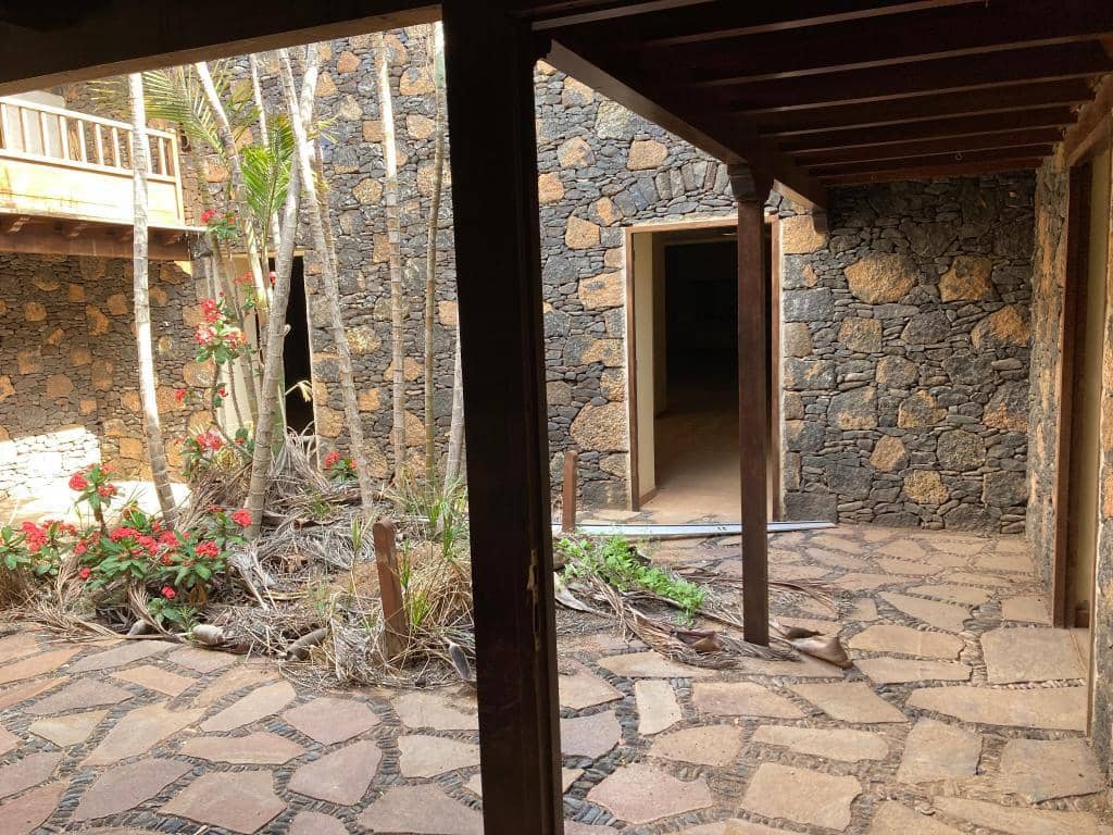 7 sypialnia Biznes na sprzedaż w Casillas del Angel - 303 000 € (Ref: 9539700)