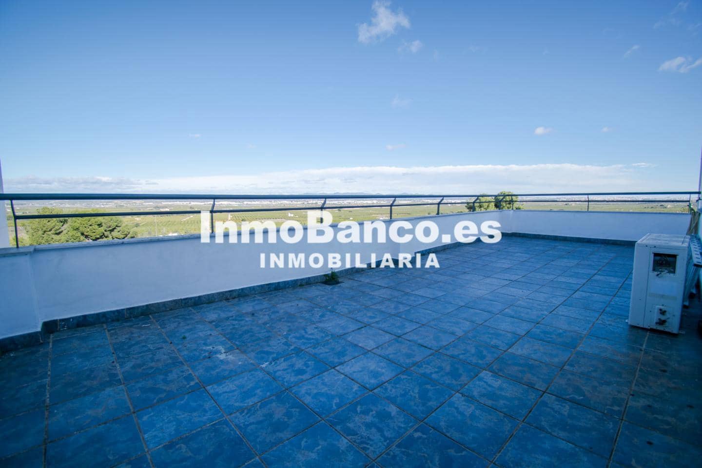 4 soveværelse Villa til leje i Chiva med swimmingpool - € 2.900 (Ref: 9542719)