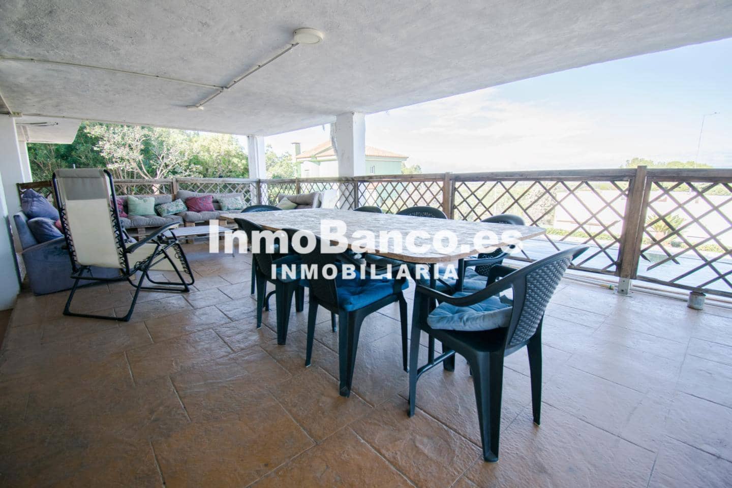 4 soveværelse Villa til leje i Chiva med swimmingpool - € 2.900 (Ref: 9542719)