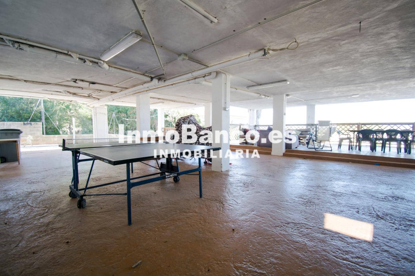 4 soveværelse Villa til leje i Chiva med swimmingpool - € 2.900 (Ref: 9542719)