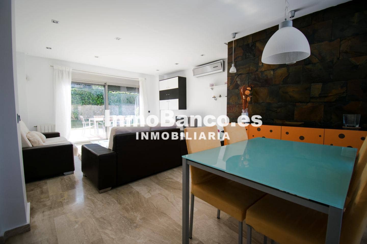 3 bedroom Villa for rent in Chiva with pool - € 2,400 (Ref: 9542720)