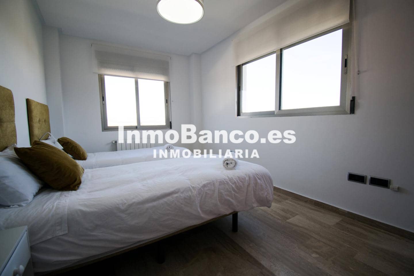 3 bedroom Villa for rent in Chiva with pool - € 2,400 (Ref: 9542720)