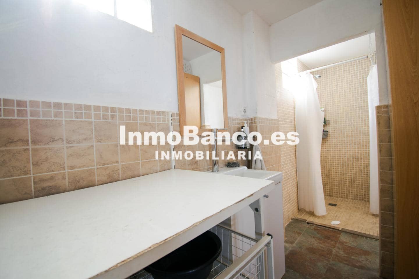 3 bedroom Villa for rent in Chiva with pool - € 2,400 (Ref: 9542720)