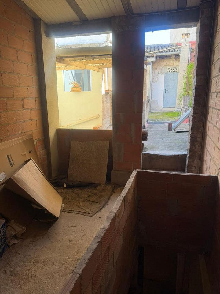 4 soveværelse Villa til salg i Algemesi - € 79.000 (Ref: 9544584)