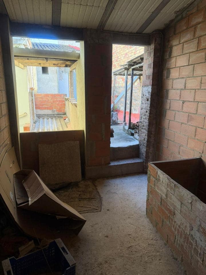 4 soveværelse Villa til salg i Algemesi - € 79.000 (Ref: 9544584)