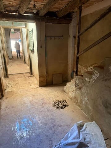 4 soveværelse Villa til salg i Algemesí - € 79.000 (Ref: 9544584)