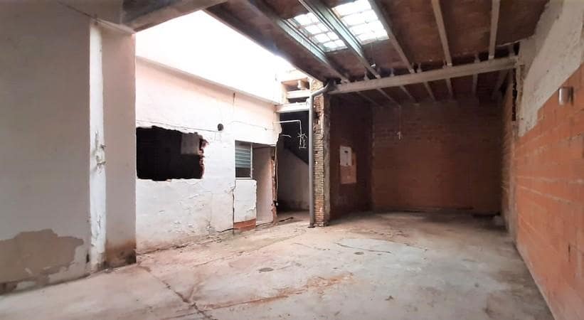 5 sypialnia Willa na sprzedaż w Alberic - 49 000 € (Ref: 9549028)