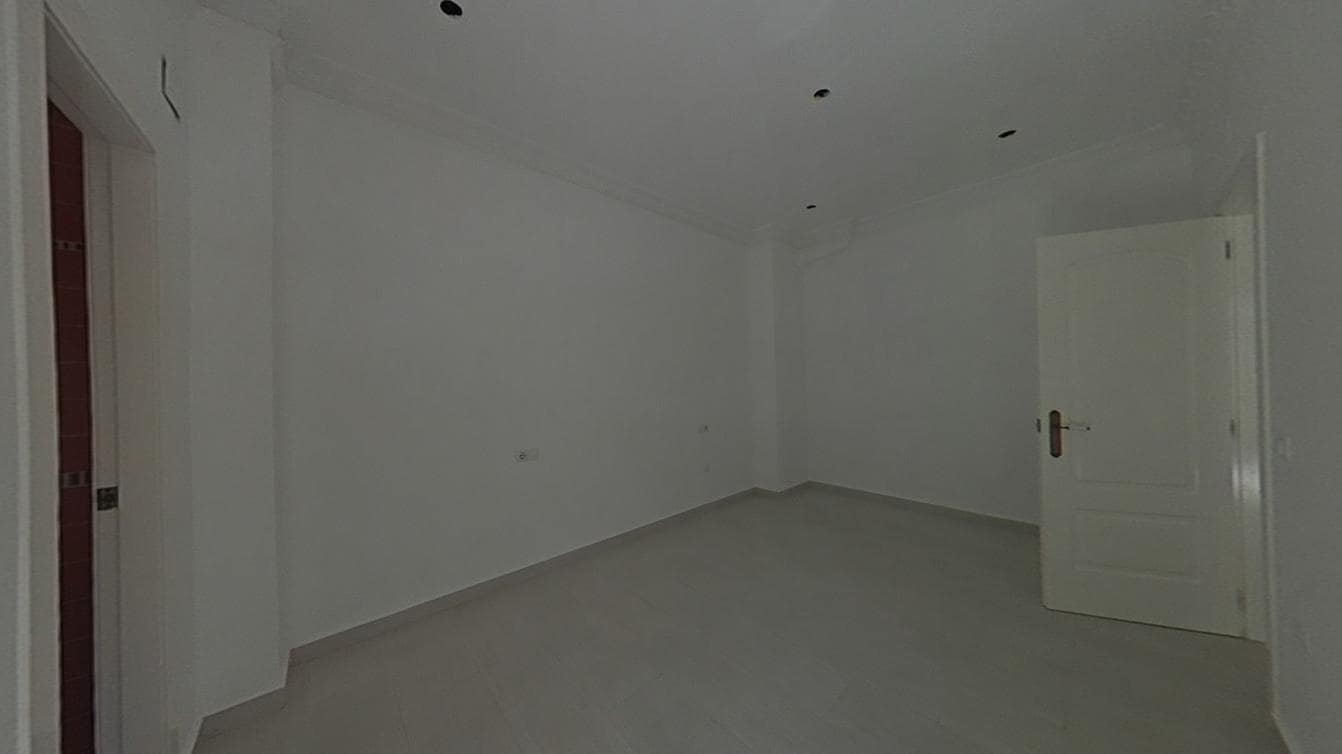 3 soveværelse Lejlighed til salg i Valencia by - € 221.000 (Ref: 9550333)