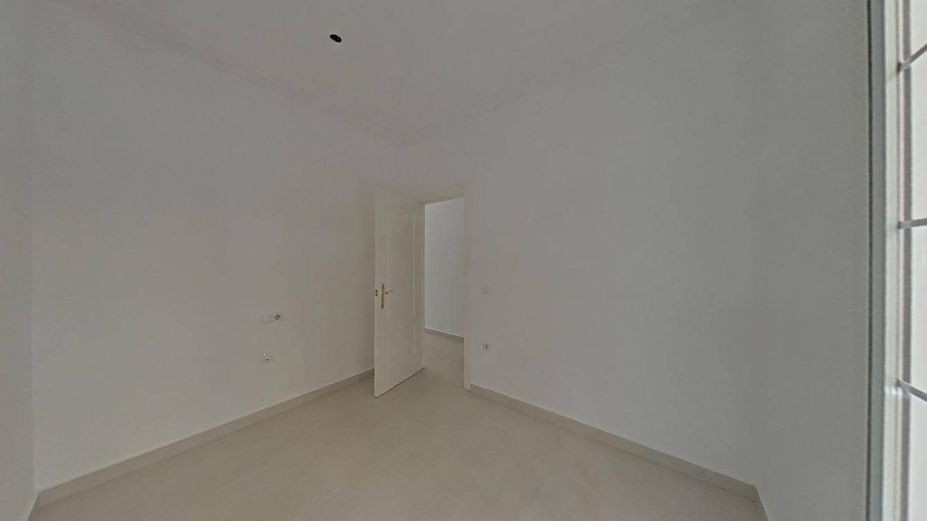 3 soveværelse Lejlighed til salg i Valencia by - € 221.000 (Ref: 9550333)