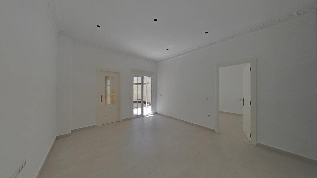 3 soveværelse Lejlighed til salg i Valencia by - € 221.000 (Ref: 9550333)