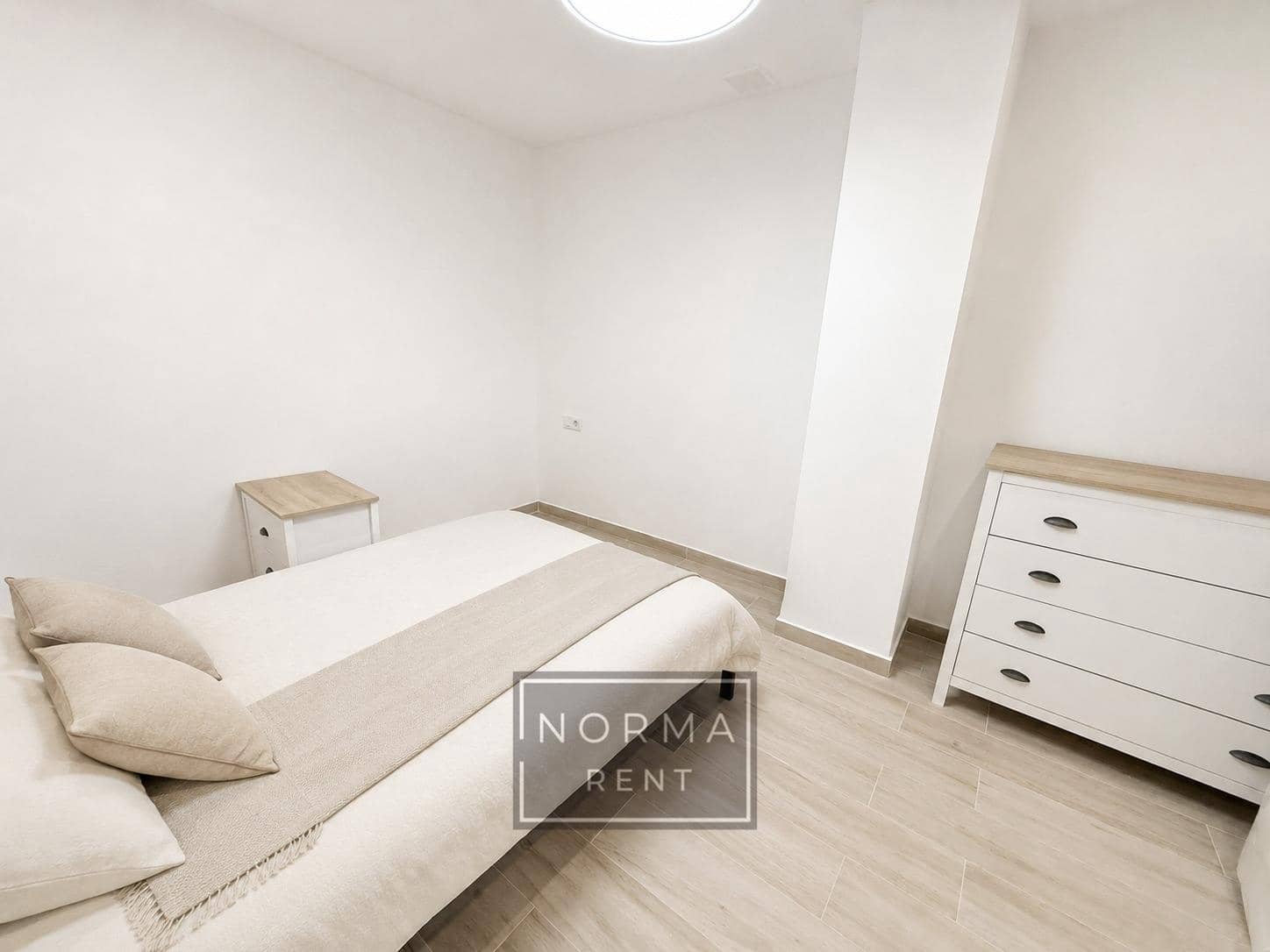 4 bedroom Apartment for rent in Alicante / Alacant city - € 1,550 (Ref: 10015668)