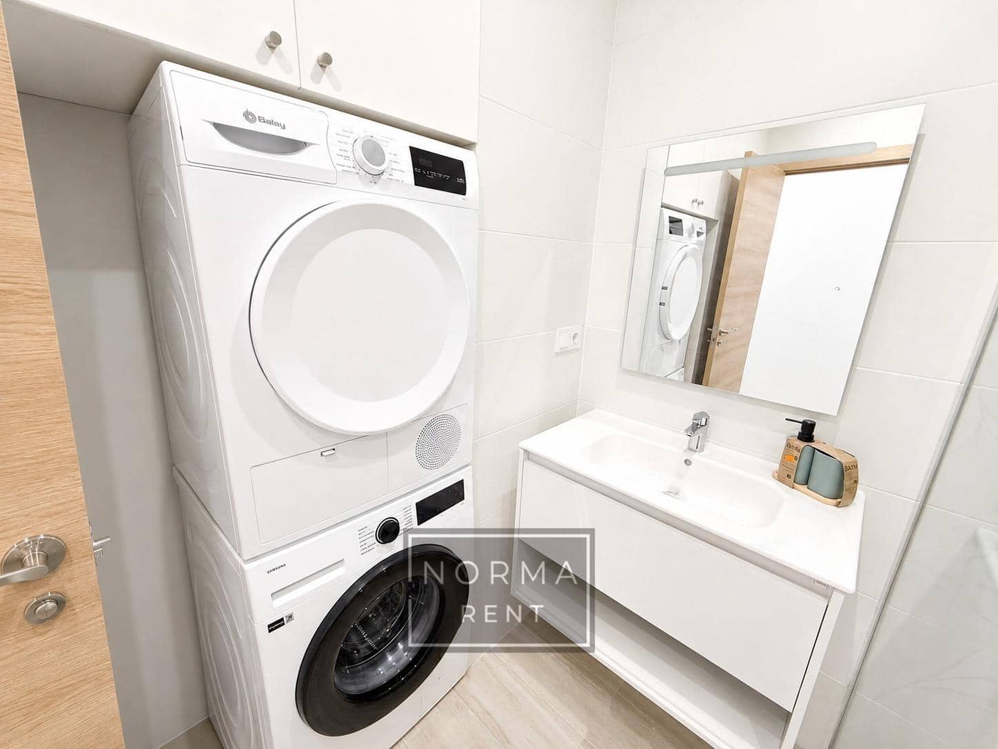 4 bedroom Apartment for rent in Alicante / Alacant city - € 1,550 (Ref: 10015668)