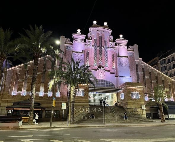 4 sovrum Lägenhet att hyra i Alicante stad - 1 550 € (Ref: 10015668)