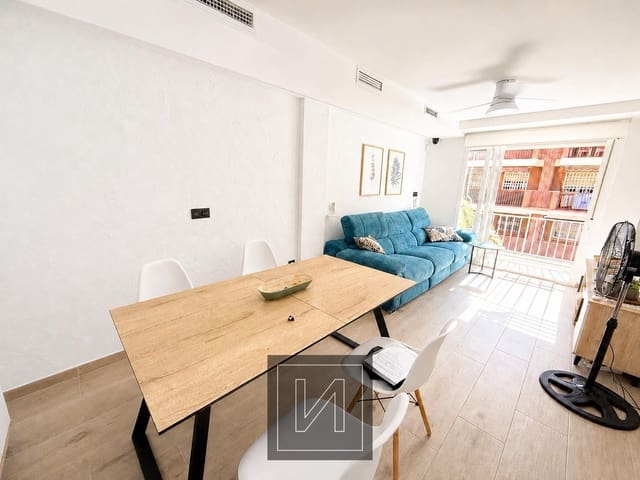 2 Zimmer Apartment zu verkaufen in Los Alcázares mit Garage - 185.000 € (Ref: 10018563)
