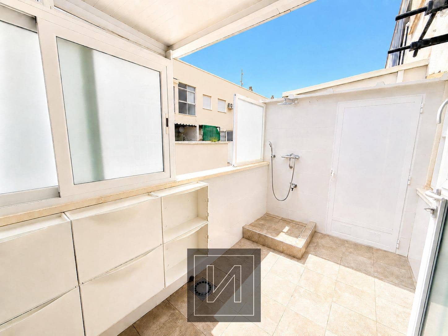 2 bedroom Apartment for sale in Los Alcazares with garage - € 185,000 (Ref: 10018563)