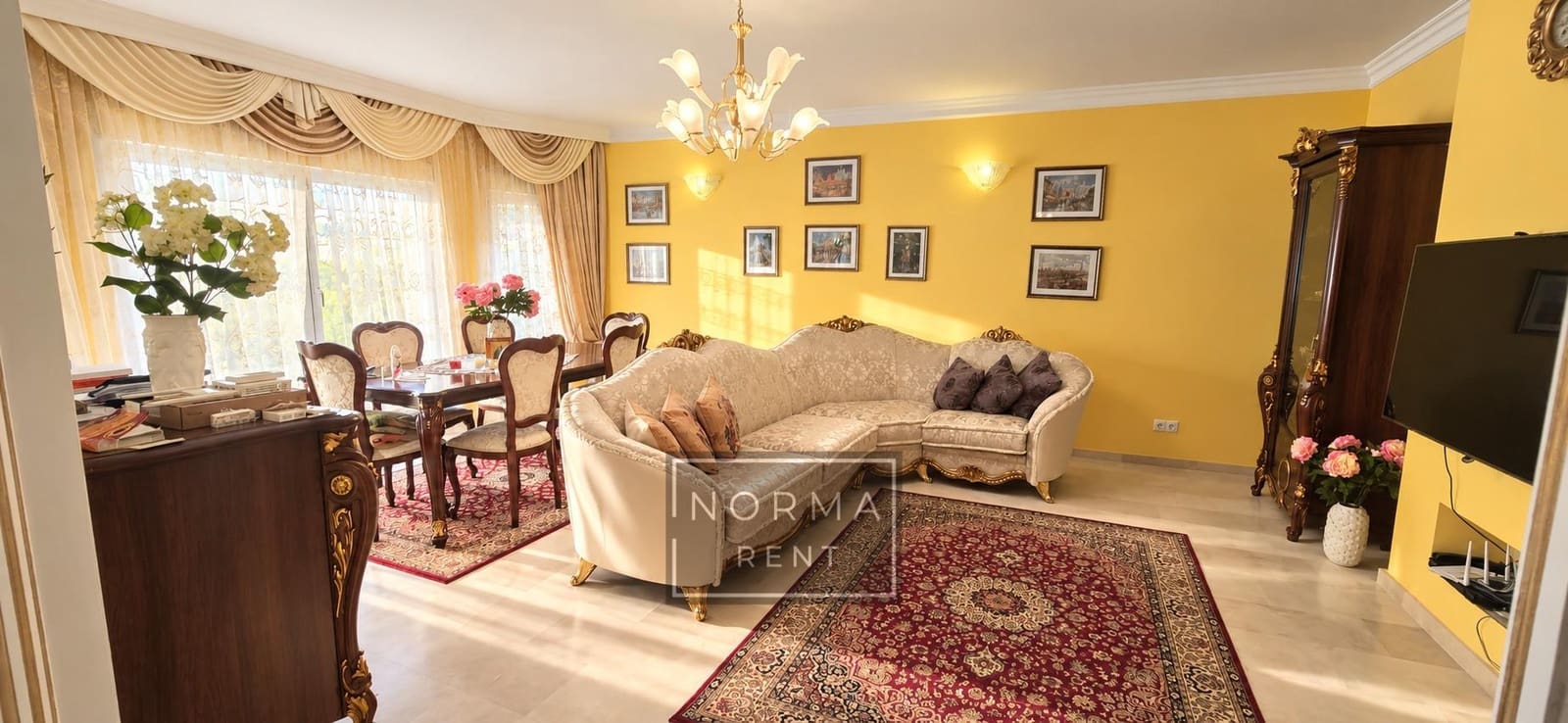 3 soveværelse Villa til leje i Orihuela Costa med swimmingpool garage - € 4.000 (Ref: 10059241)