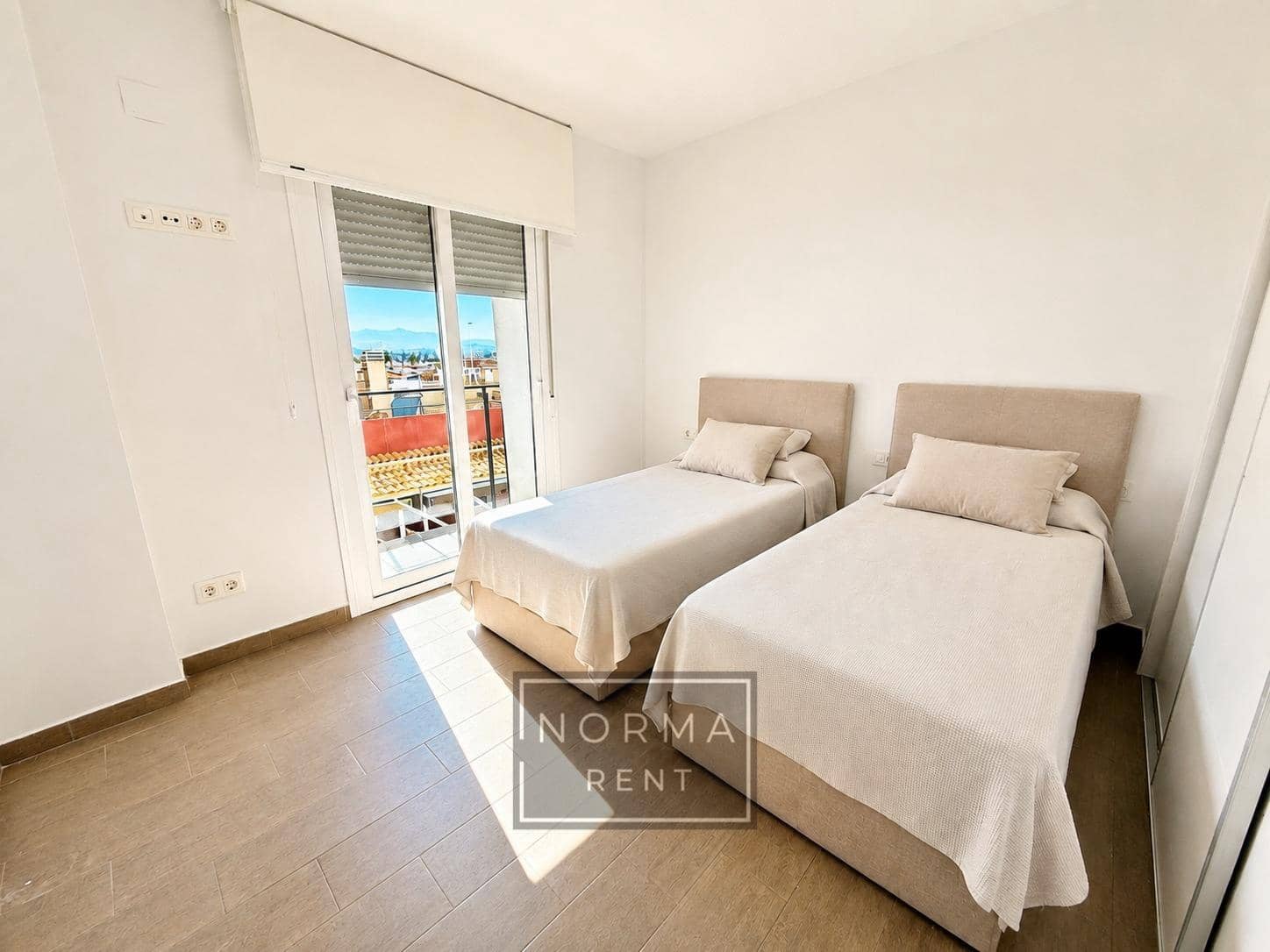 Appartement de 2 chambres à louer à Gran Alacant - 1 230 € (Ref: 10094803)