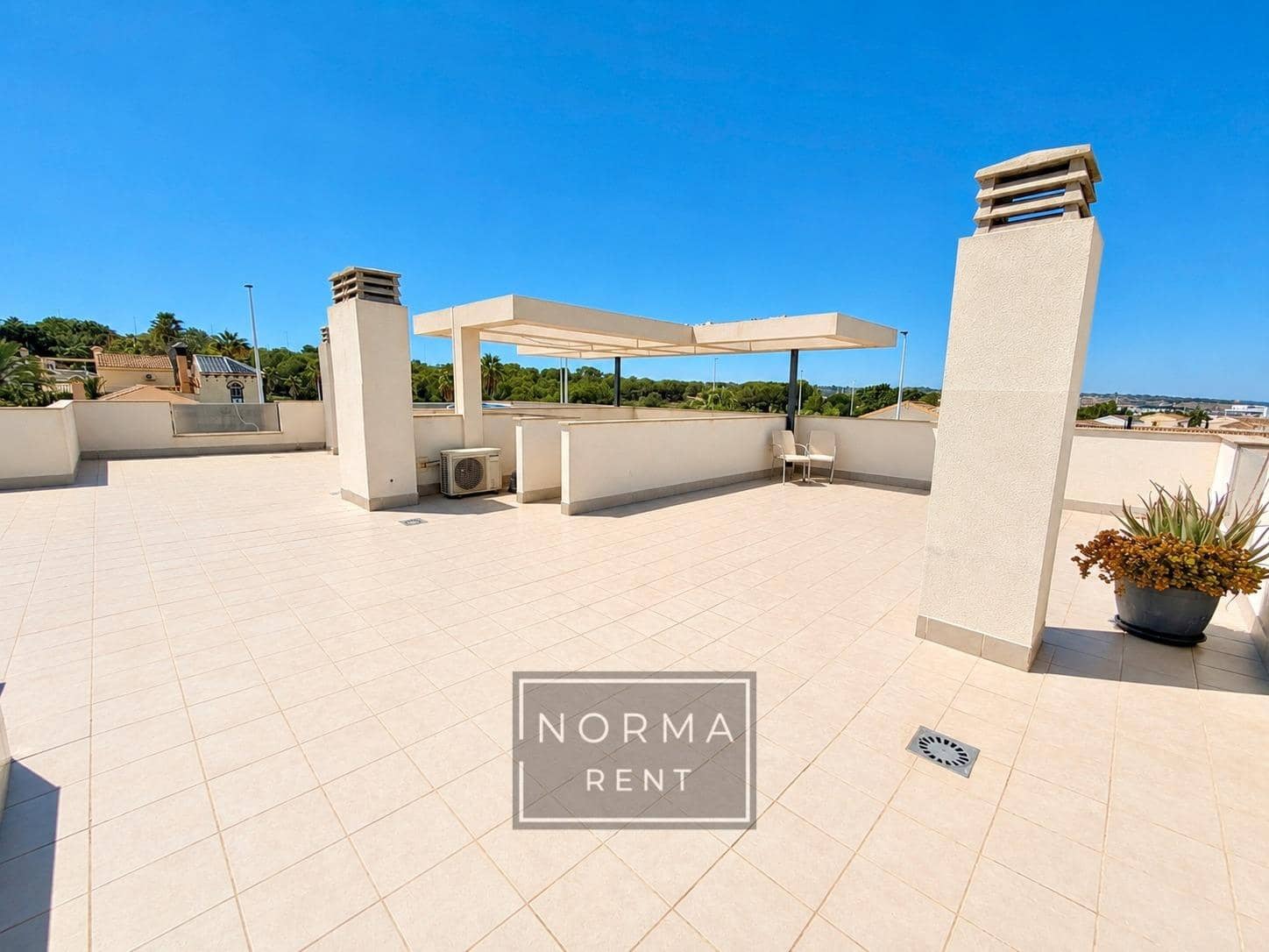 Appartement de 2 chambres à louer à Gran Alacant - 1 230 € (Ref: 10094803)
